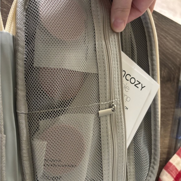 Pink Breast Pump and case - Picture 9 of 12